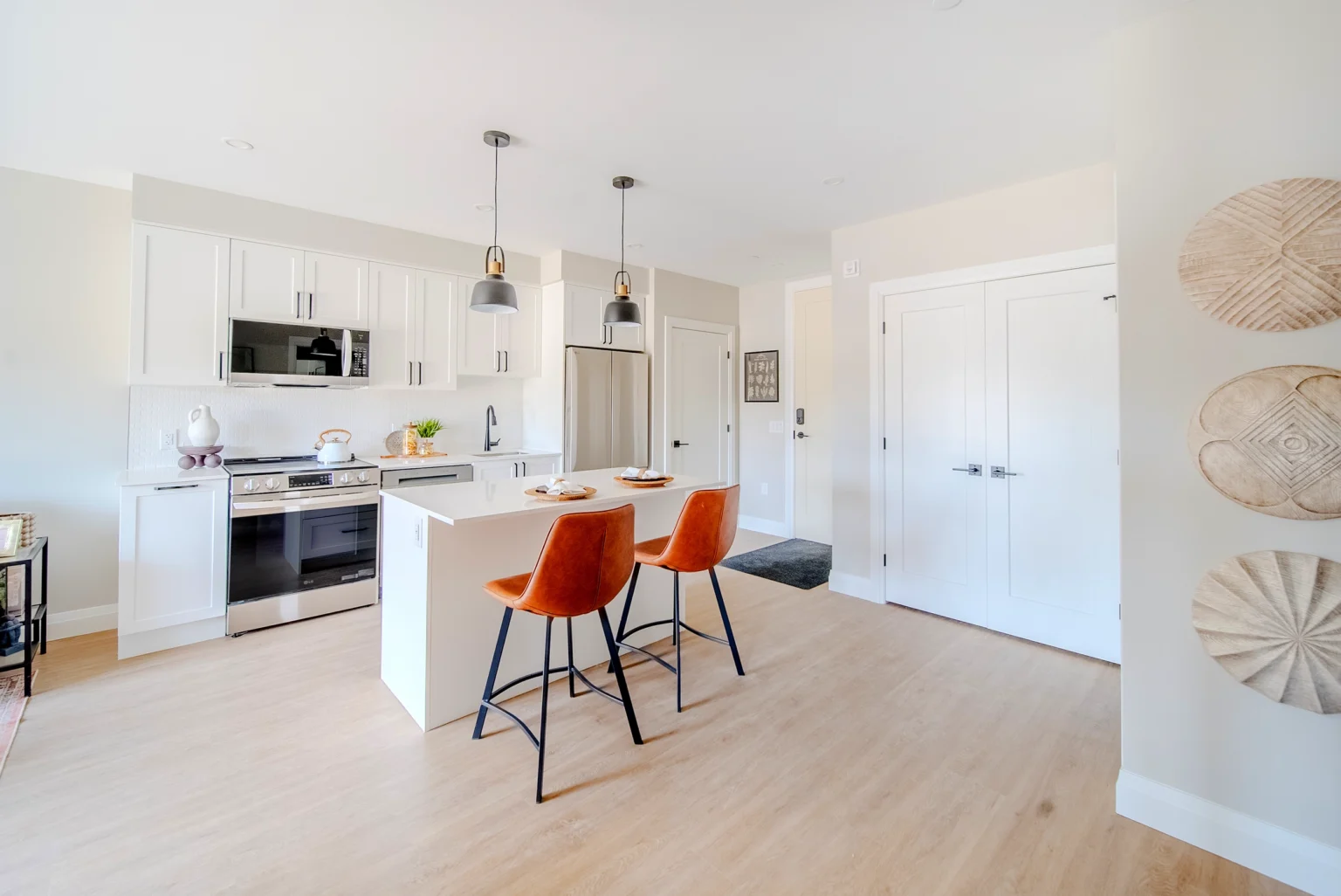 Harvestview Apartments Tillsonburg Model Suites